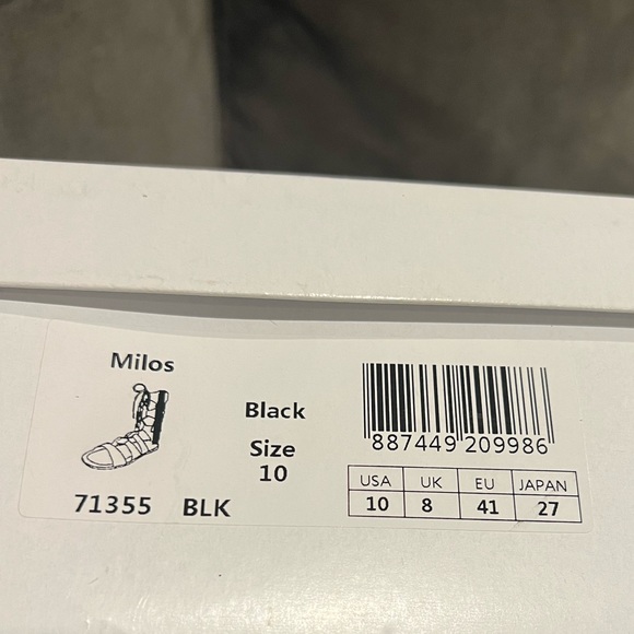 NEW Minnetonka Milo’s Black Suede Fringe Gladiator Sandals Western Tribal 10 - Picture 4 of 6